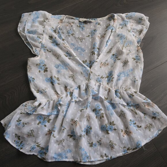 Stradivarius Sheer Floral Top - Picture 2 of 4